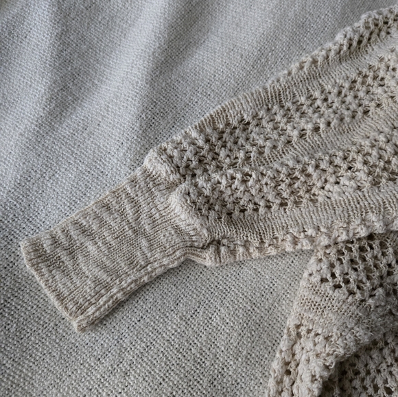 Between Me & You Knit Top Beige Pullover Sweater Size XS 3/4 Sleeves Used - Picture 5 of 6